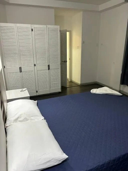 2 Bedroom Tranquil Retreat 포트오브스페인 아파트